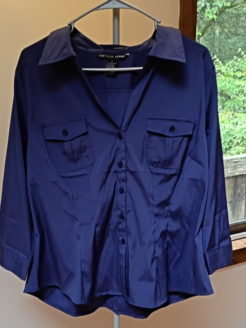 Antilia Femme Deep Navy Button-Front Casual Shirt